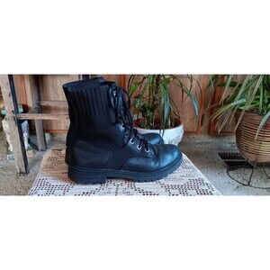 Super Feet~Blow Fish Malibu Black Hiking/ Combat Black boots size 9